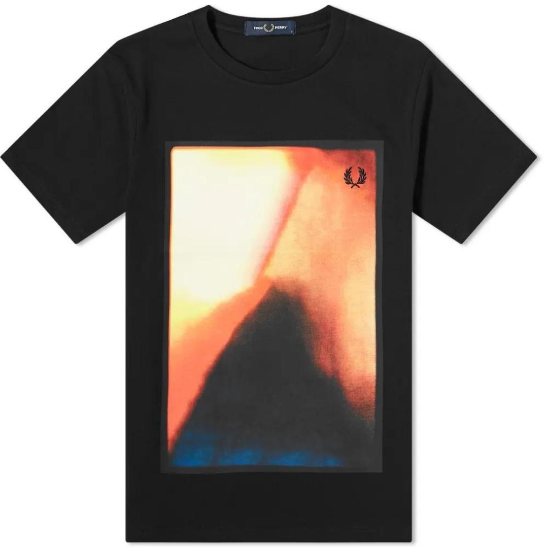 Fred Perry Abstract Logo M9677 102 Black T-Shirt Fred Perry